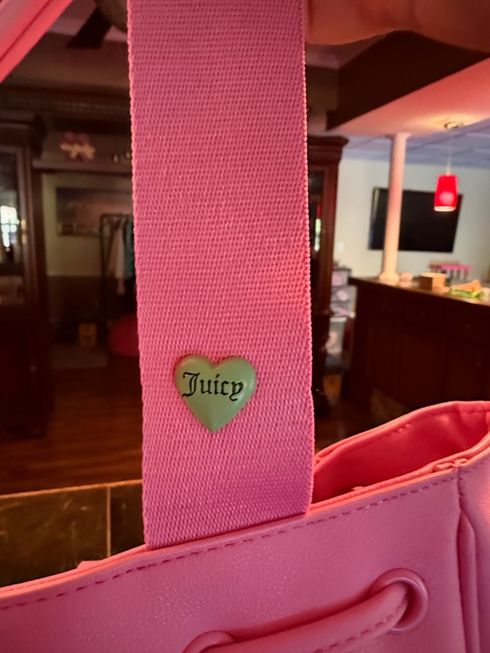 Juicy Couture Retro Strawberry Tote powder blush with additional matching wallet - Picture 4 of 8